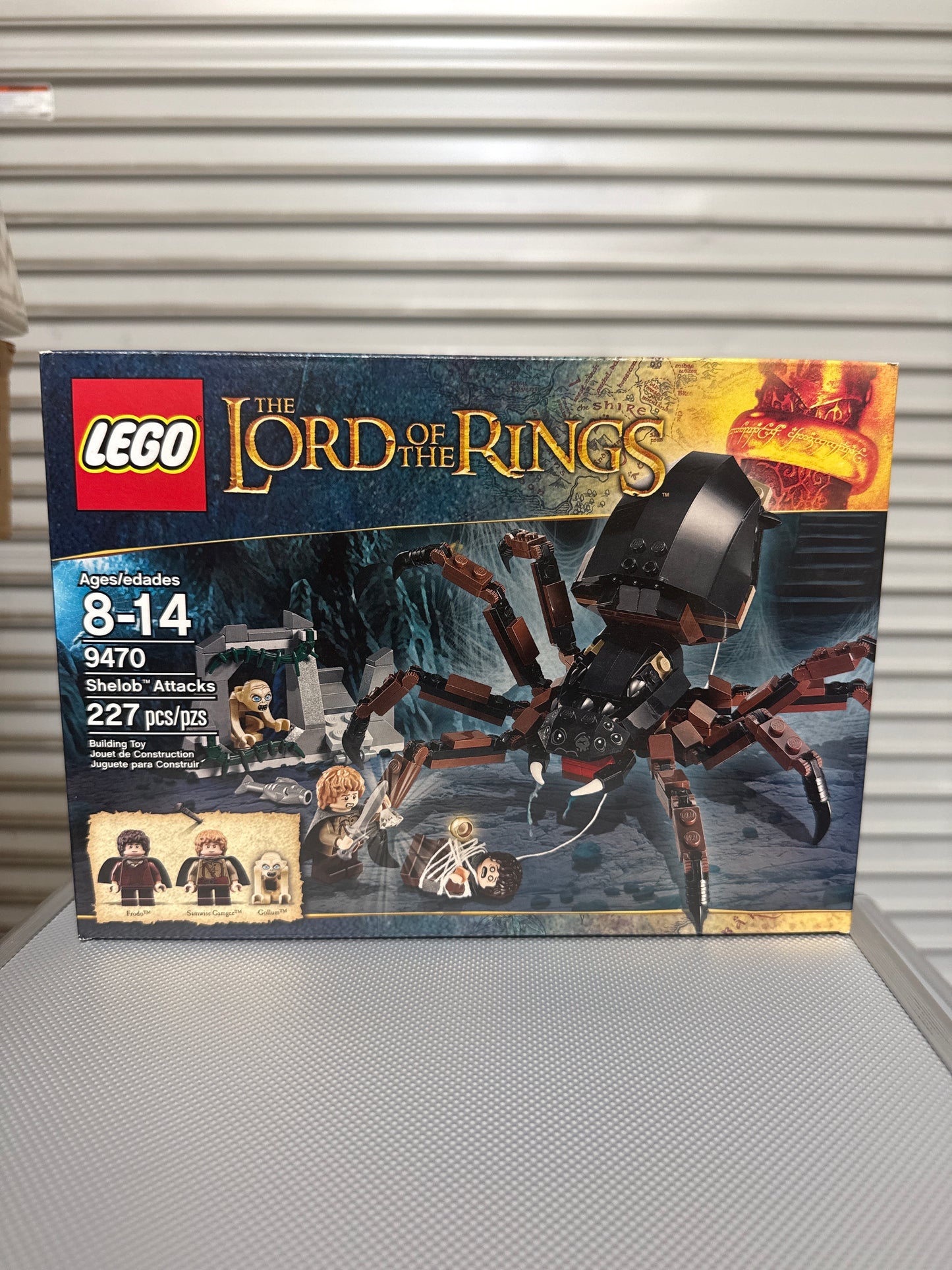 LEGO 9470 The Lord of the Rings The Return of the King Shelob Attacks