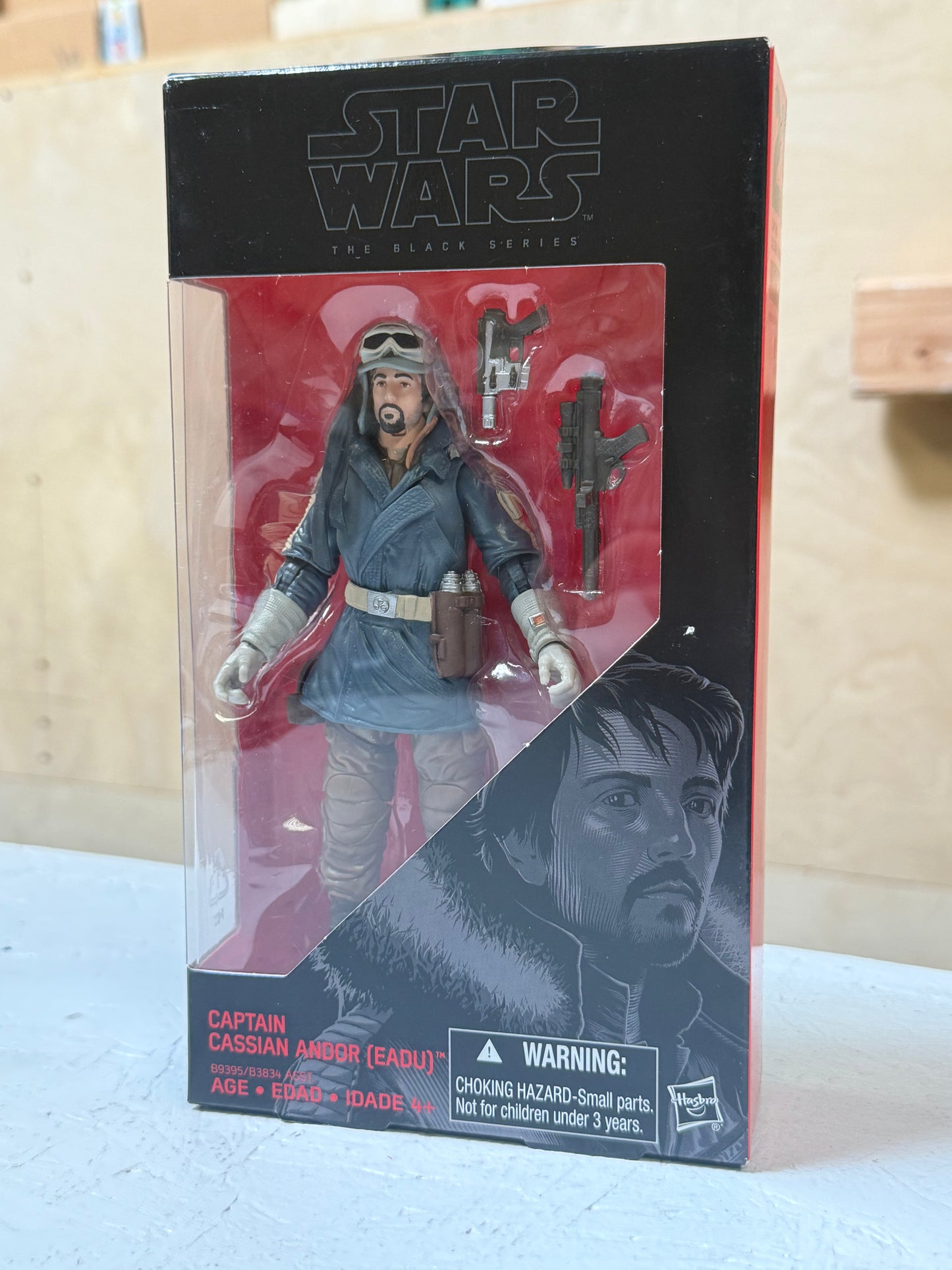 Captain Cassian Andor (Eadu) : Star Wars Black Series 6" Figure