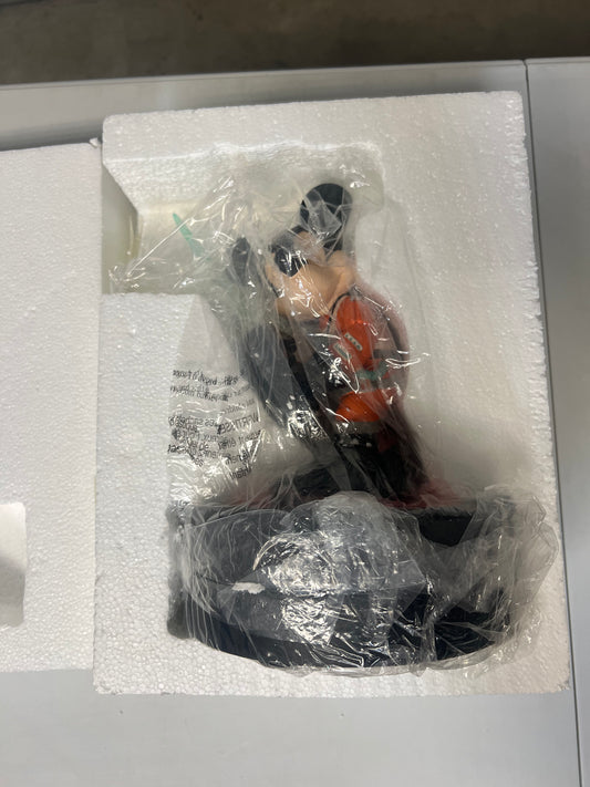 NIB Star Wars DISNEY EXCLUSIVE 10.5" Figure: Mickey as Luke Skywalker X-Wing Pilot - Costa Alavezos