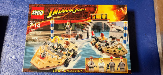 LEGO Indiana Jones Last Crusade-Venice Canal Chase
