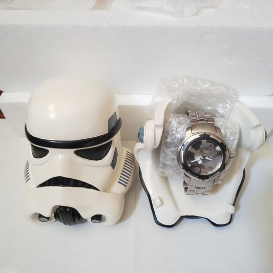 Limited Edition 2003 Fossil Stormtrooper Helmet Watch Case Holder